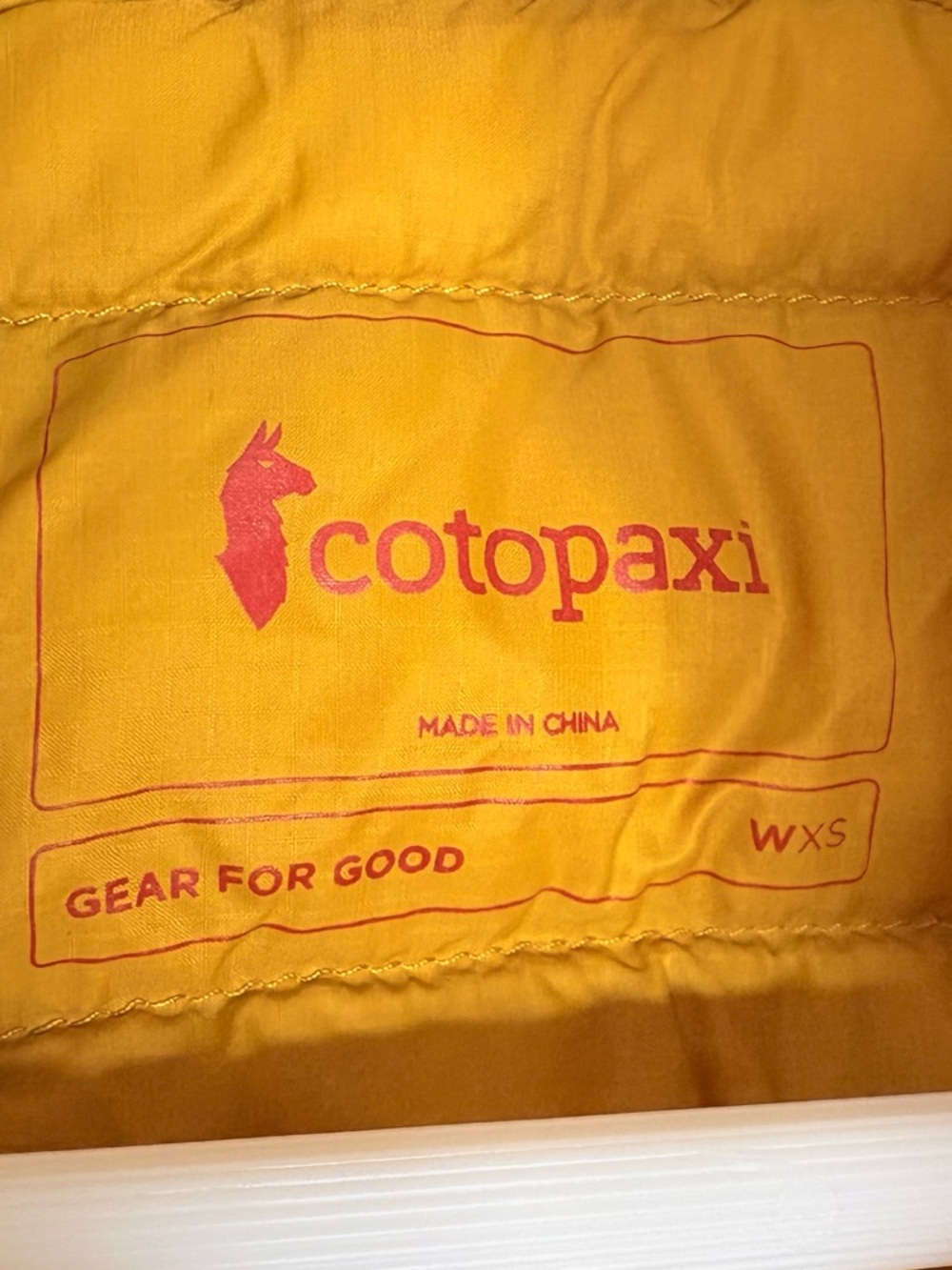 Cotopaxi Fuego Down Vest Size XS Amber Colorblock Puffer Gorpcore Outdoor - Picture 8 of 13